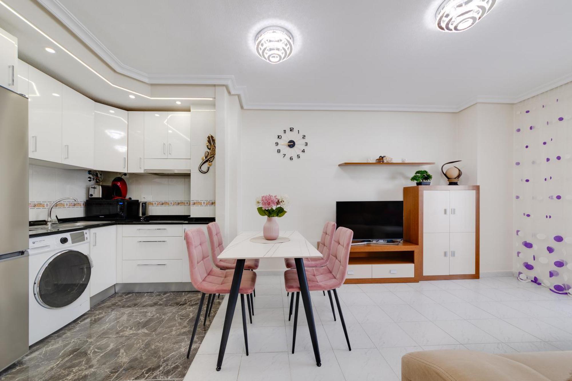 Urb Vinamar Apartment ตอร์เรเวียคา ภายนอก รูปภาพ